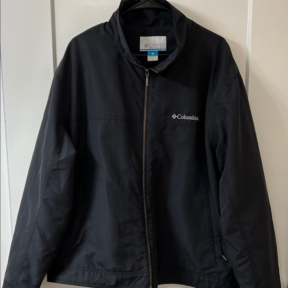 Columbia Black Full-Zip Windbreaker Jacket